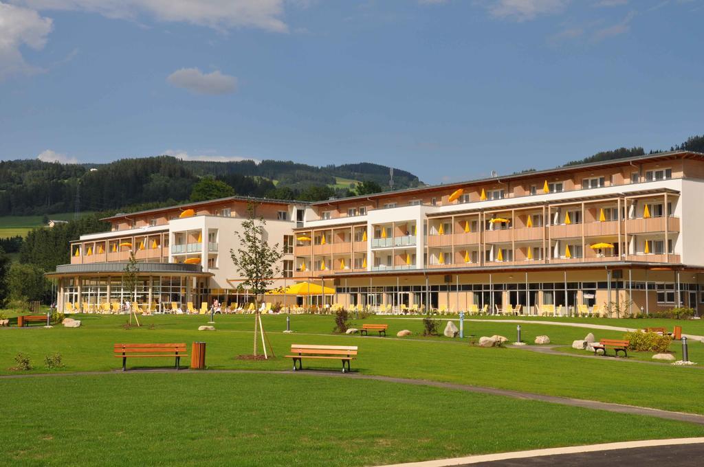 Gesundheitsresort Bad St. Leonhard บาด ซังค์ เลออนฮาร์ด อิม ลาวานท์ทาล ภายนอก รูปภาพ