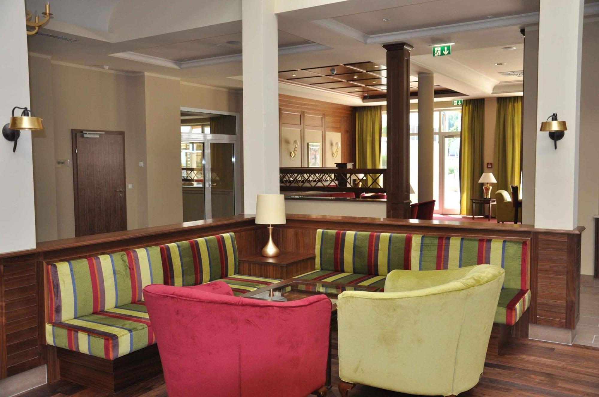 Gesundheitsresort Bad St. Leonhard บาด ซังค์ เลออนฮาร์ด อิม ลาวานท์ทาล ภายนอก รูปภาพ