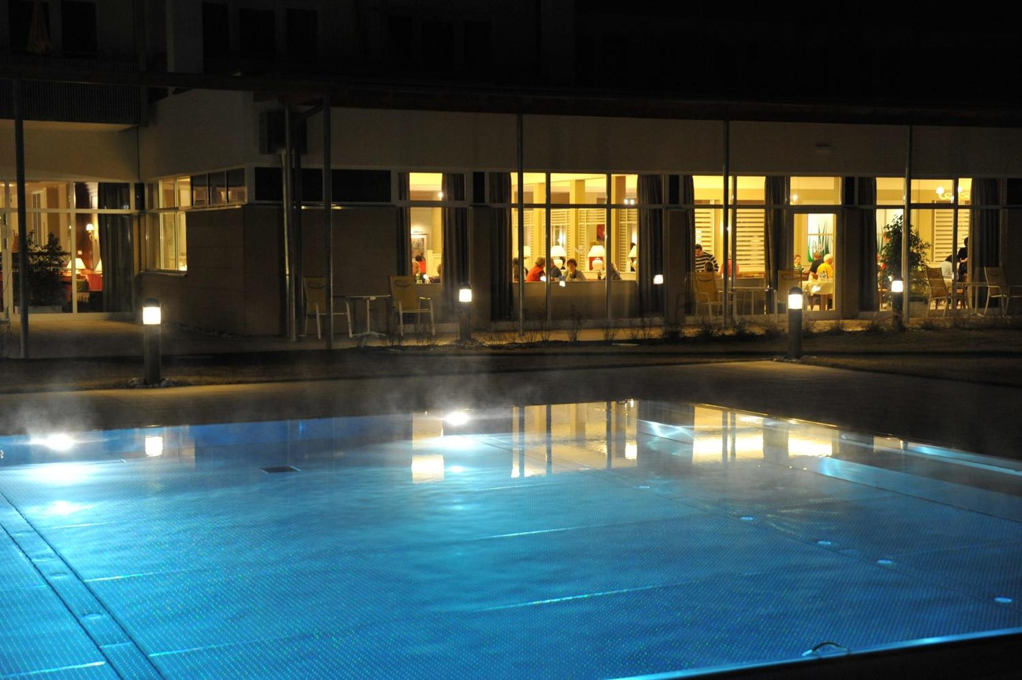 Gesundheitsresort Bad St. Leonhard บาด ซังค์ เลออนฮาร์ด อิม ลาวานท์ทาล ภายนอก รูปภาพ