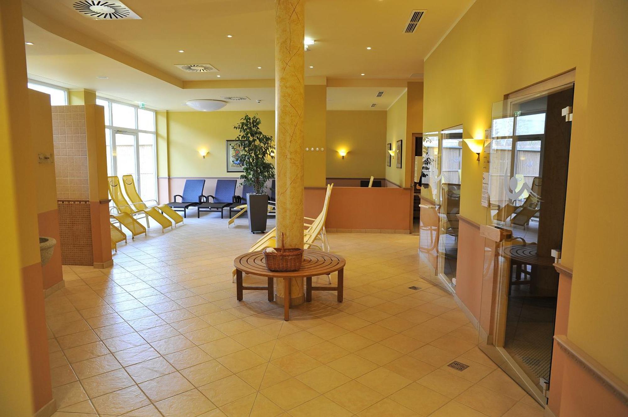 Gesundheitsresort Bad St. Leonhard บาด ซังค์ เลออนฮาร์ด อิม ลาวานท์ทาล ภายนอก รูปภาพ